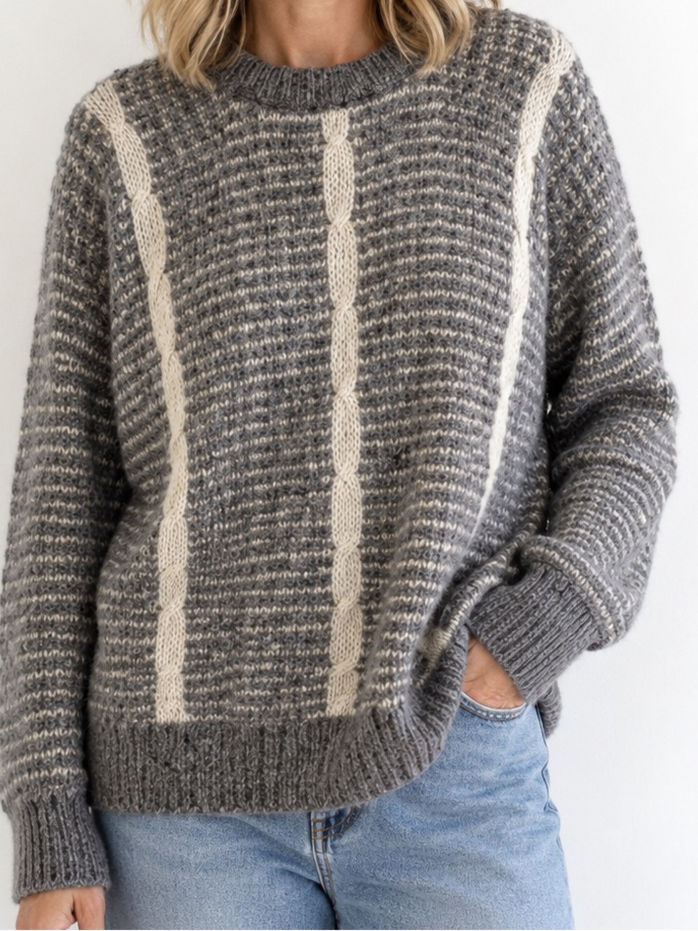 Blarney Woollen Mills 100% Pure New Wool Irish Aran Cable Knit Sweater Handmade